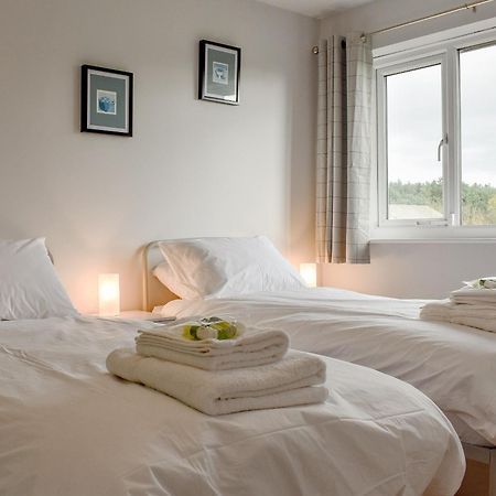 Flos Place Пикеринг Экстерьер фото